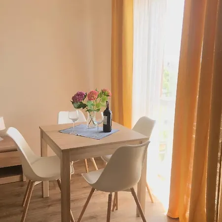 Ubytování v soukromí Oceania *